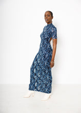 Load image into Gallery viewer, “Kennedy Blu” Abstract Print Open Back Midi
